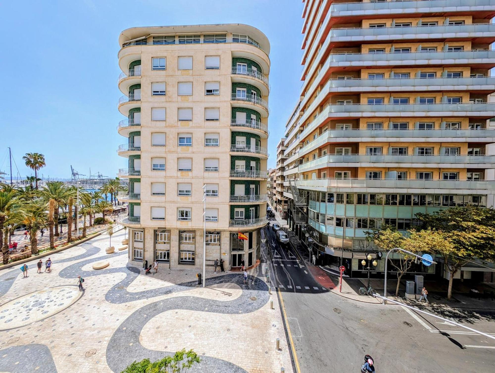Varema Explanada Alicante Eksteriør bilde
