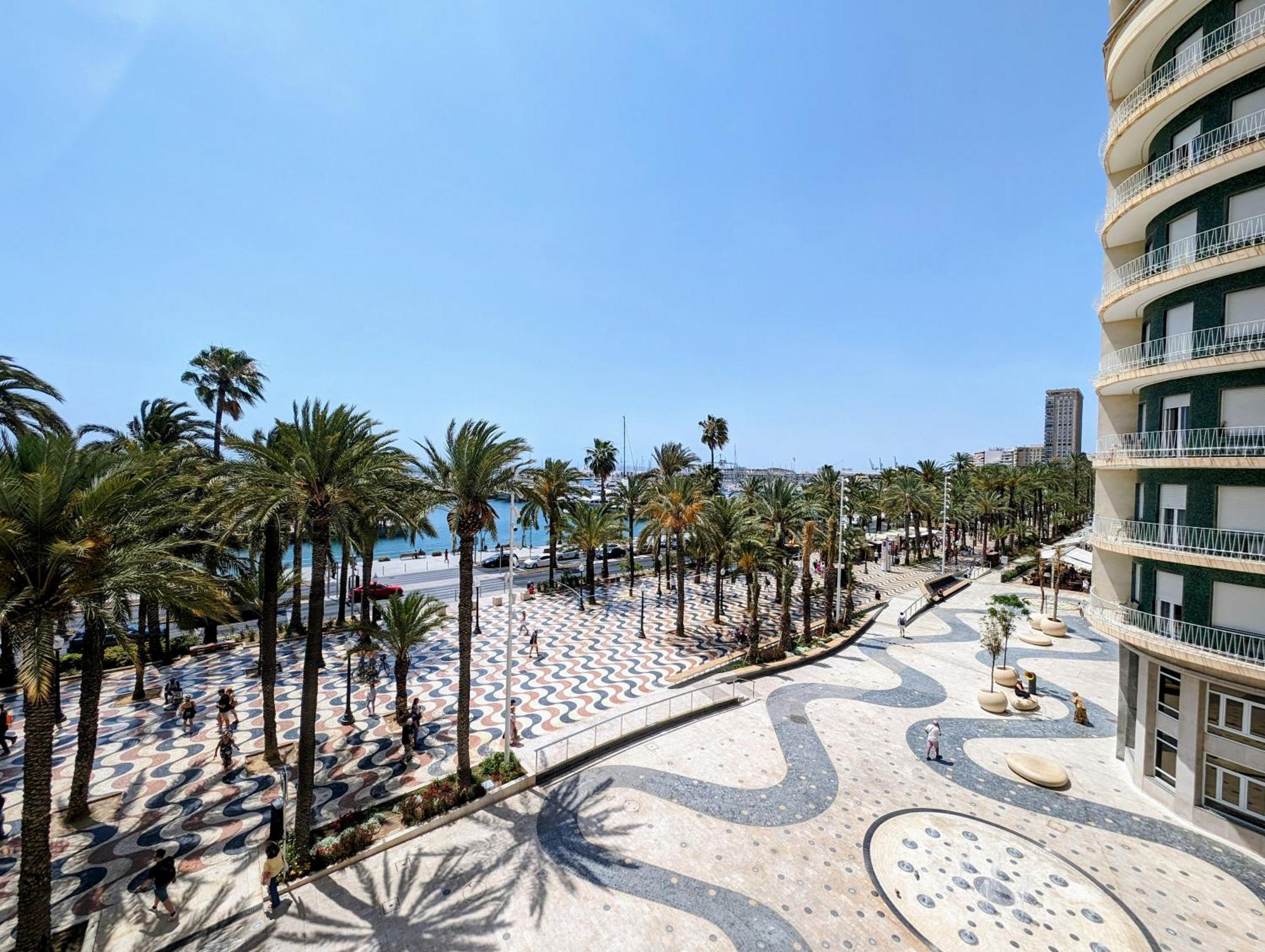 Varema Explanada Alicante Eksteriør bilde